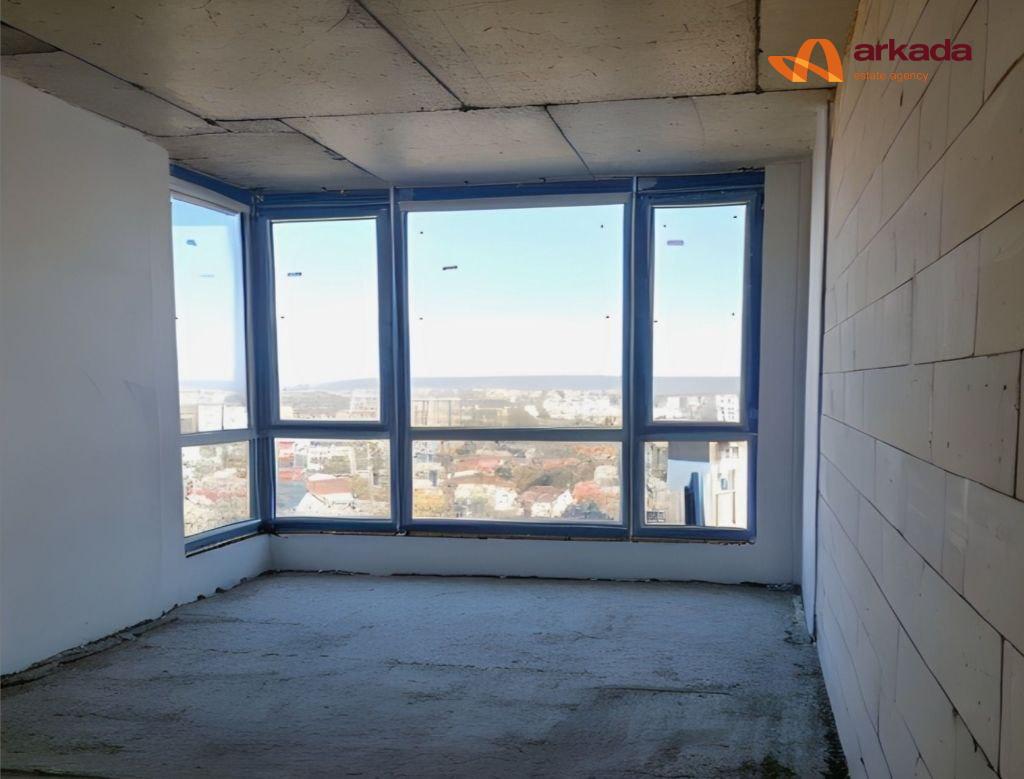 Продаж видової 3 кімнатної квартири в Manhetten