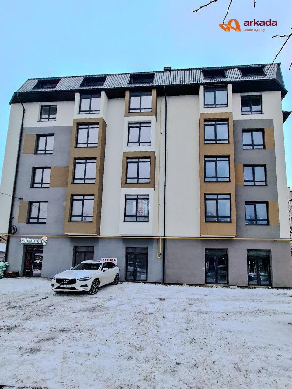 Продам фасадне комерційне приміщення 1 лінія від дороги з перспективою капіталізації вулиція Вовчинецька 115