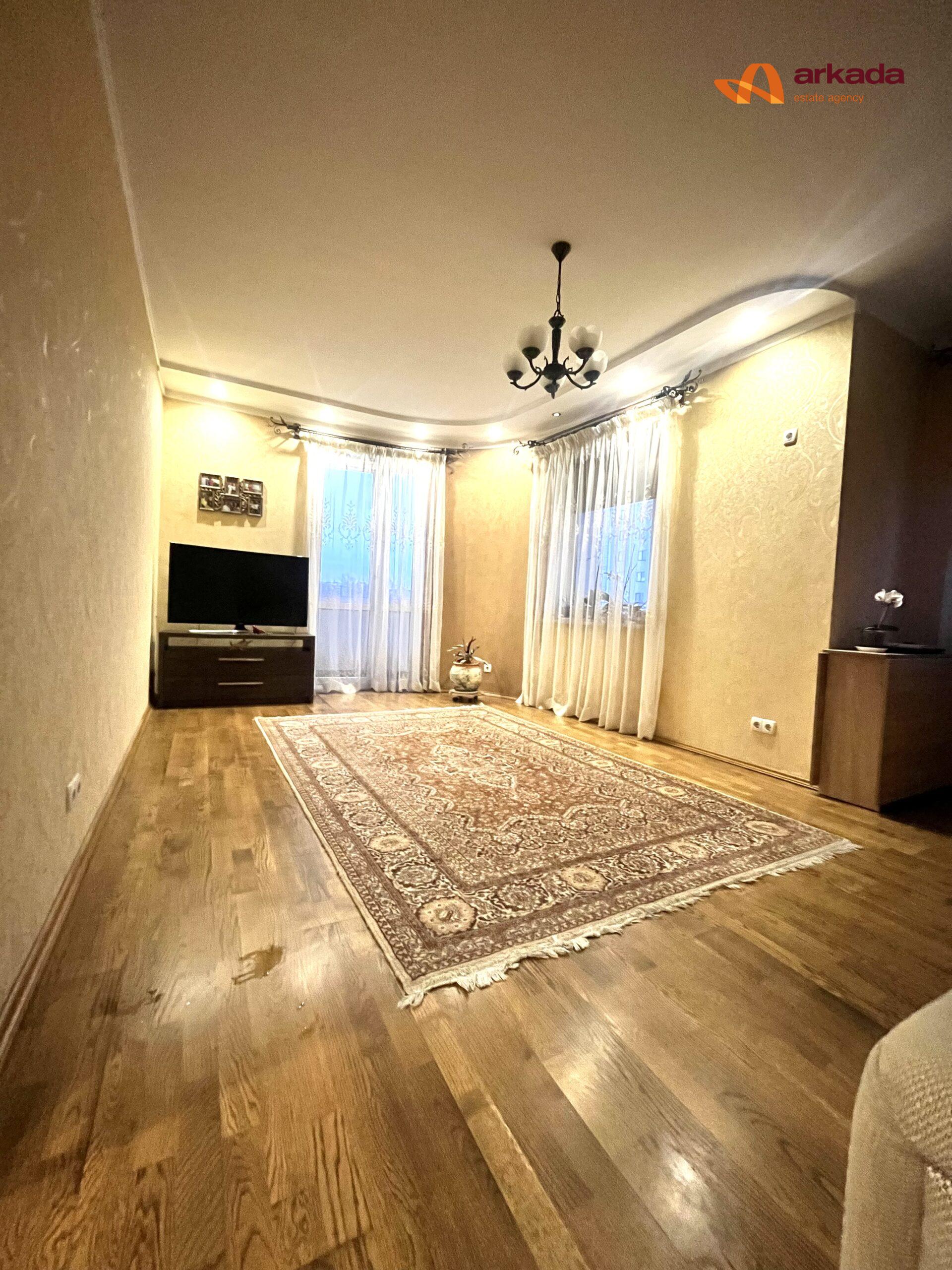 Продаж 3 кімнатної квартири