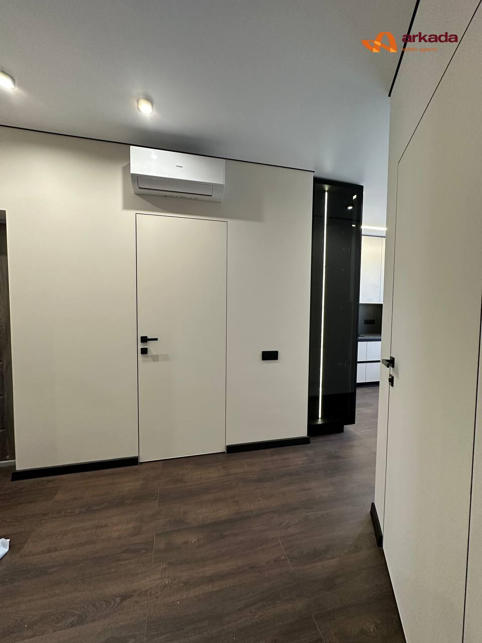 1.5 кім. квартира Вул. Височана 18 ЖК Містечко Центральне Р-н Драмтеатру