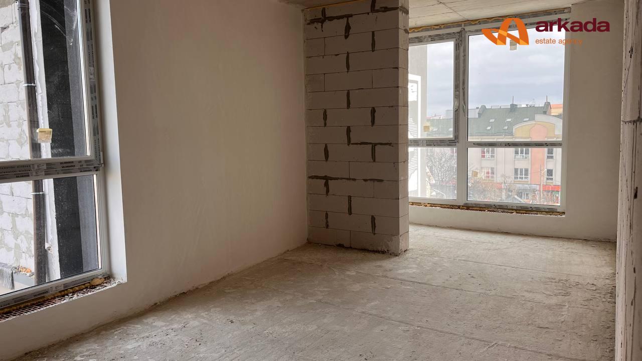 Продаж 2 квартири бізнес-класу в центрі Івано-Франківська