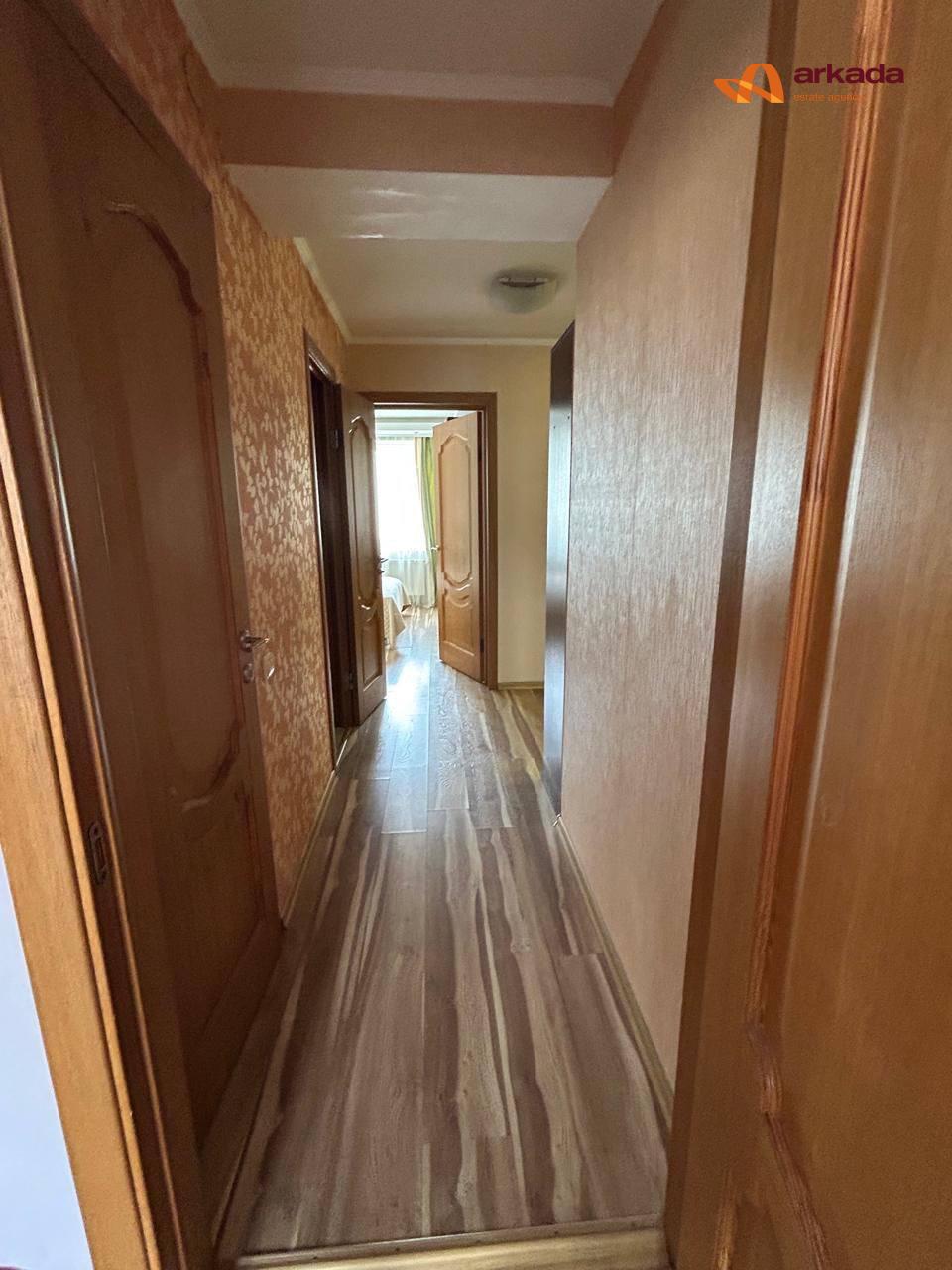 Продаж просторої 2 кімнатної квартири з ремонтом та меблями  по вул. Симоненка (р-н Каскад)