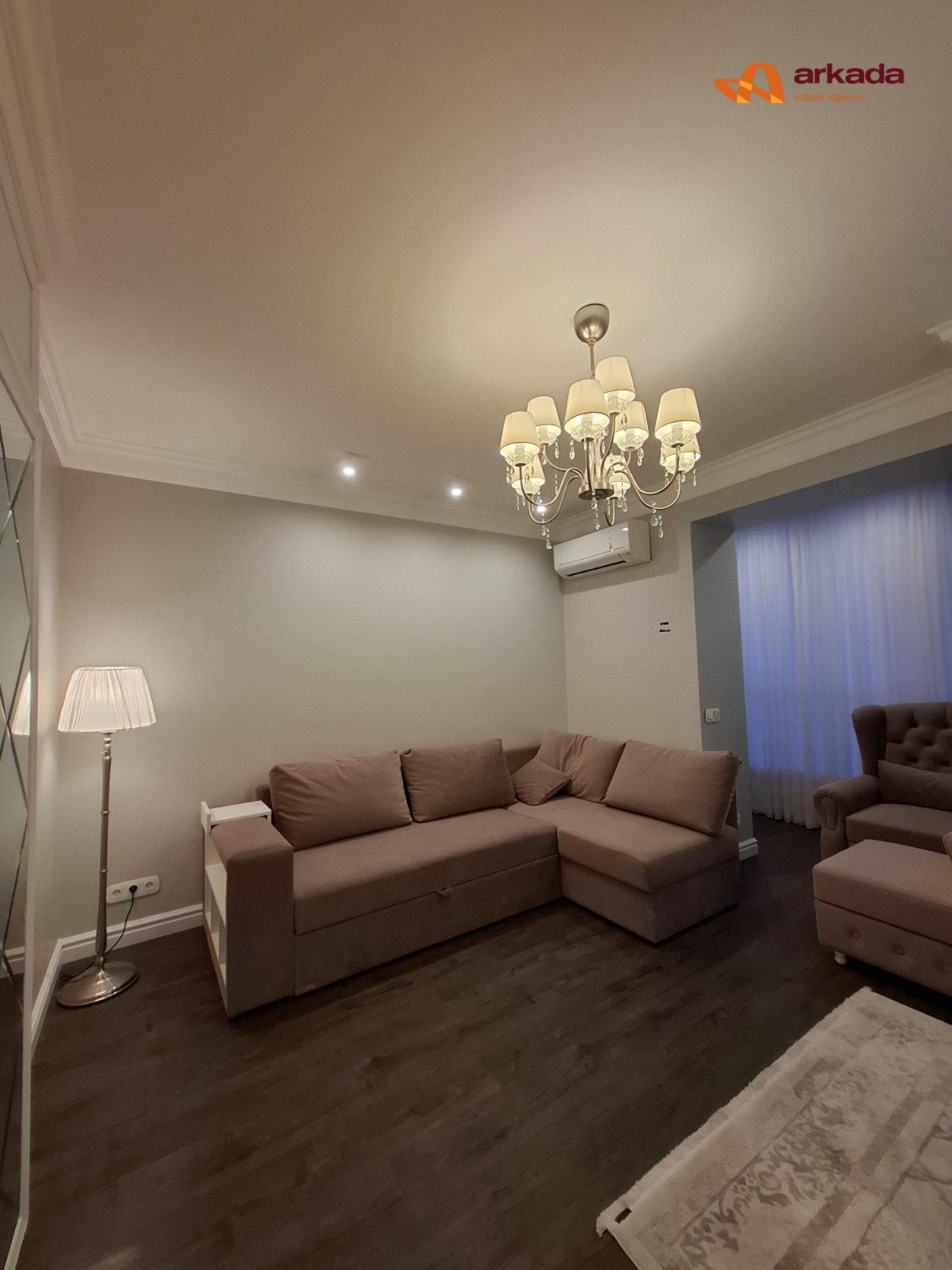 Продаю 1кімнатну квартиру зі стильним ремонтом біля озера