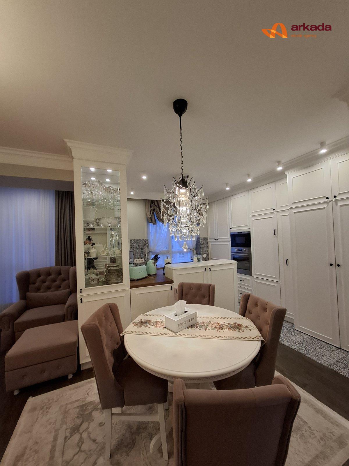 Продаю 1кімнатну квартиру зі стильним ремонтом біля озера