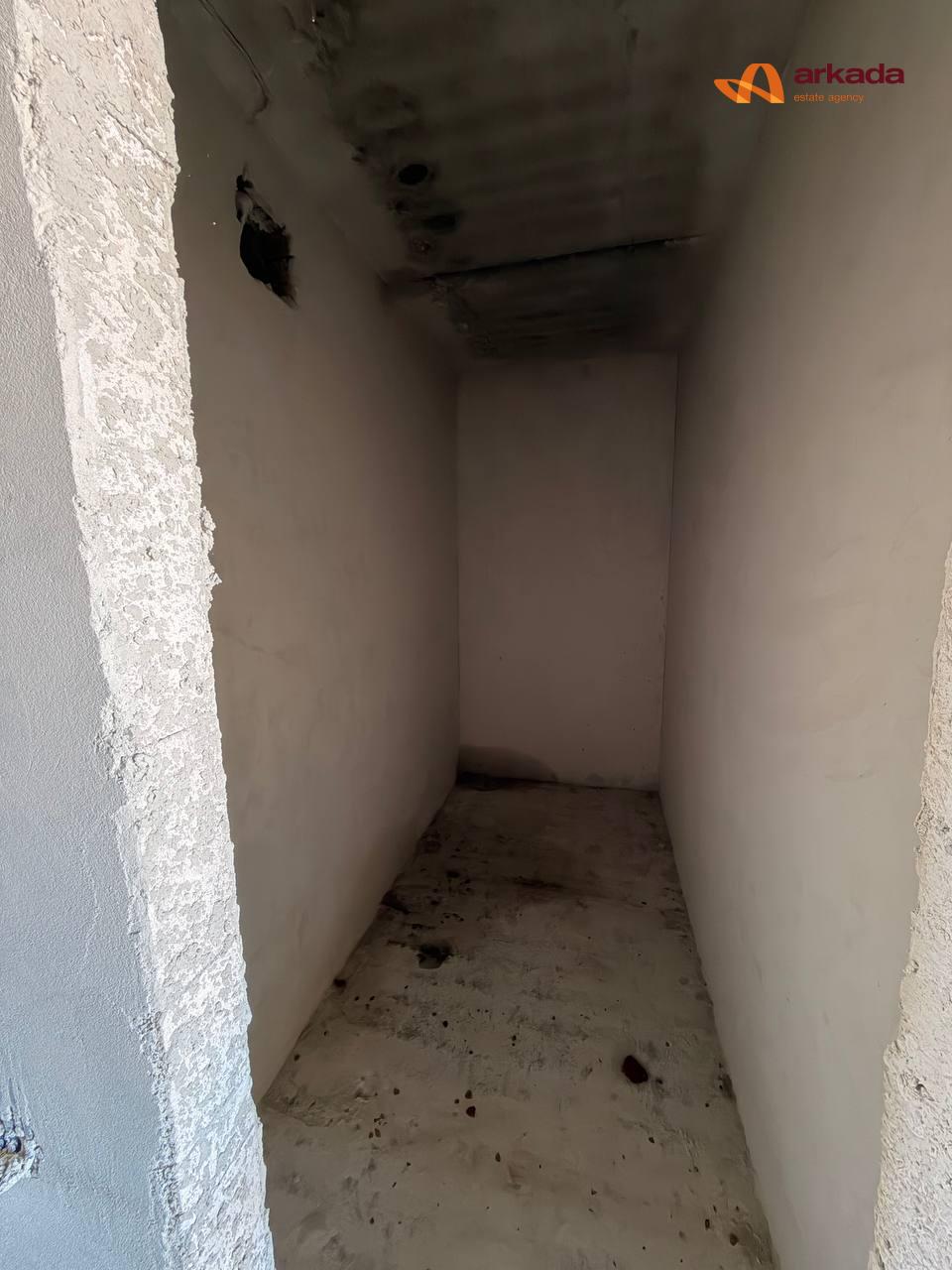 2кім.квартитра по вул.Довбуша.