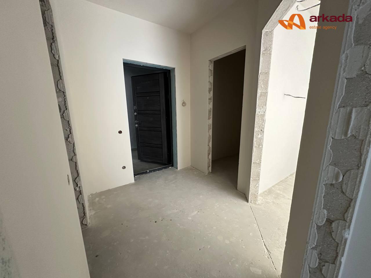 Здана 1к з чорновим ремонтом Центр вул. Тарнавського – Кобилянська