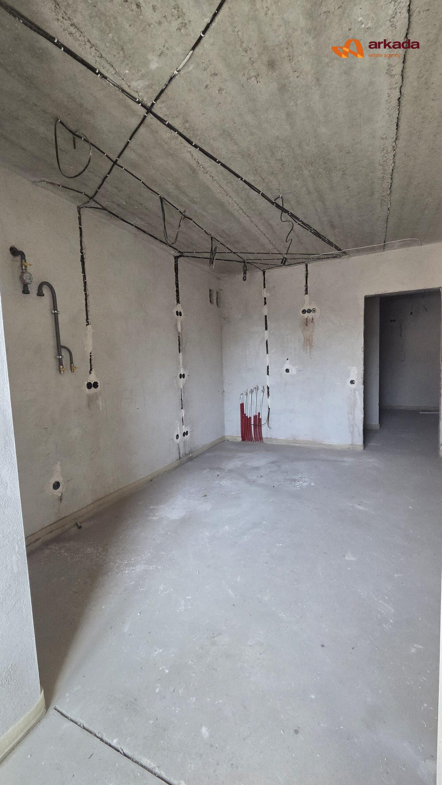 Продається двокімнатна квартира по вул. Вовчинецька