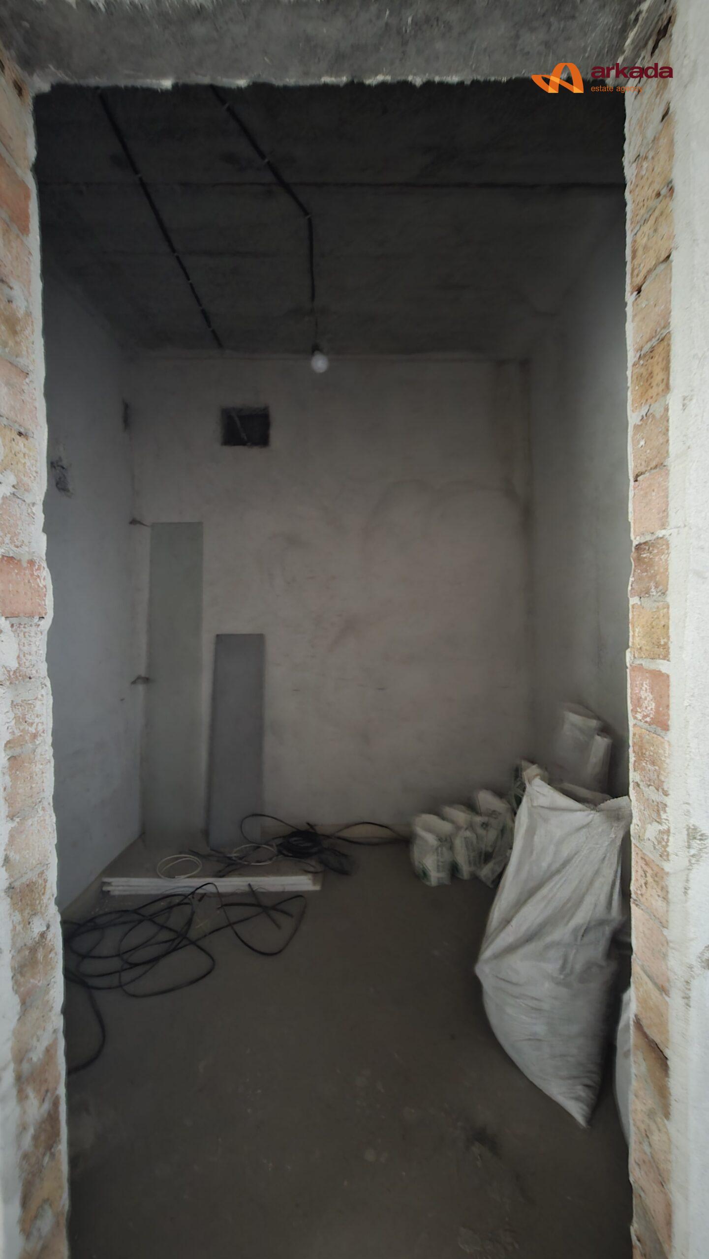 Продається двокімнатна квартира по вул. Вовчинецька