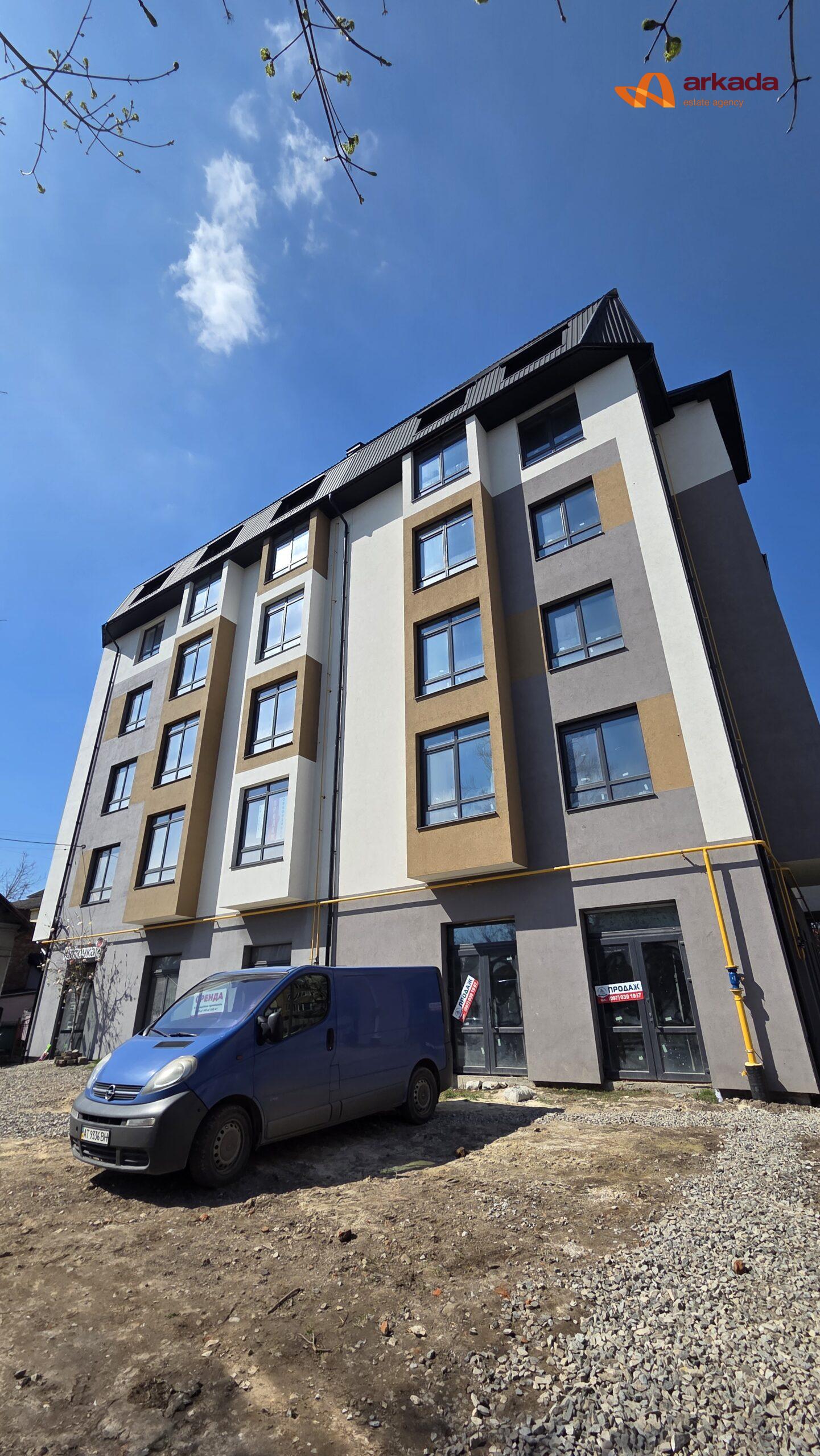 Продається двокімнатна квартира по вул. Вовчинецька