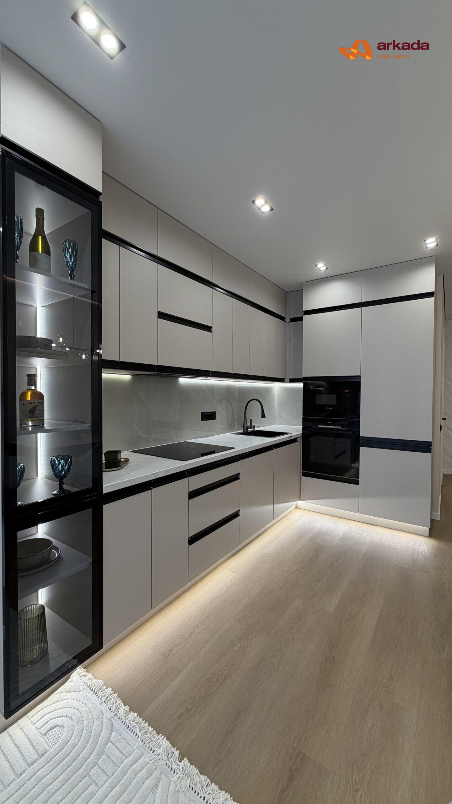 2кім з якісним ремонтом в жк Manhattan