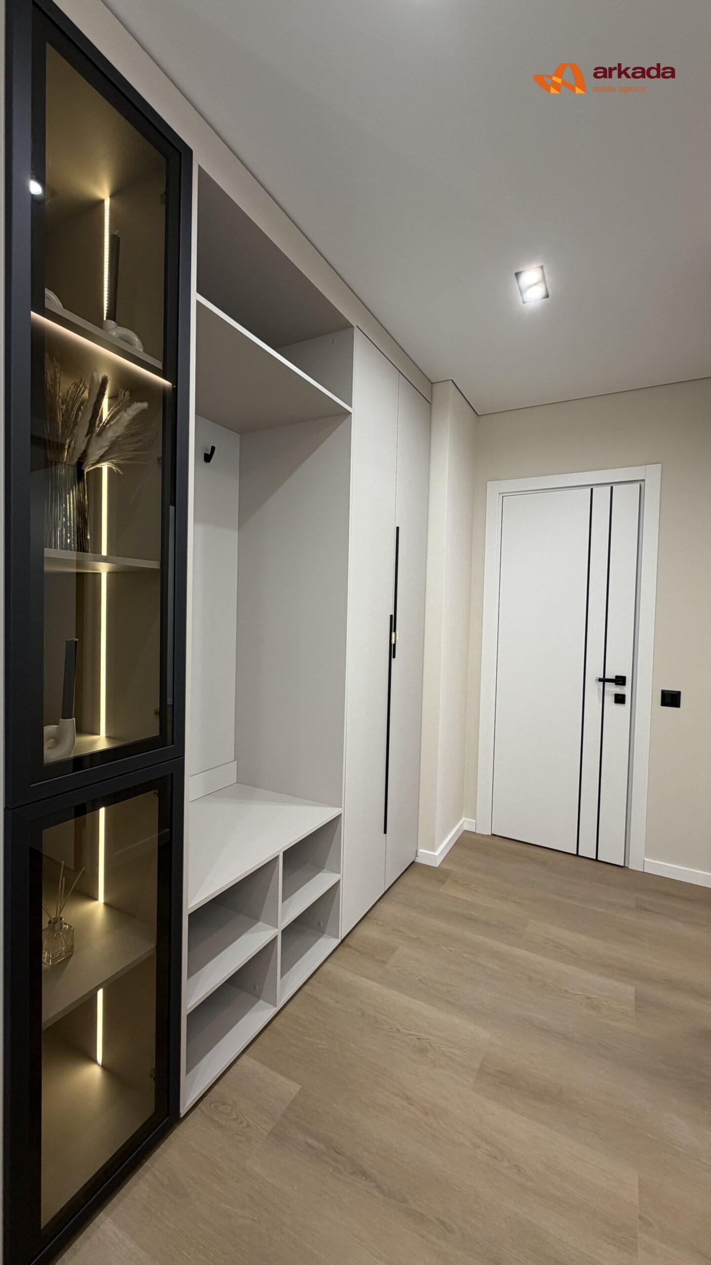 2кім з якісним ремонтом в жк Manhattan