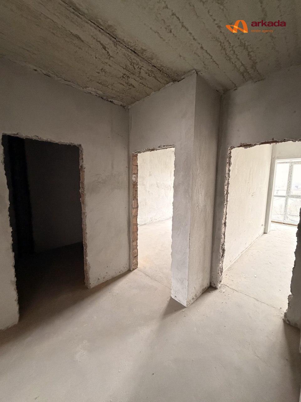 Продаю 2кім.квартиру в зданій новобудові. 5-поверх!