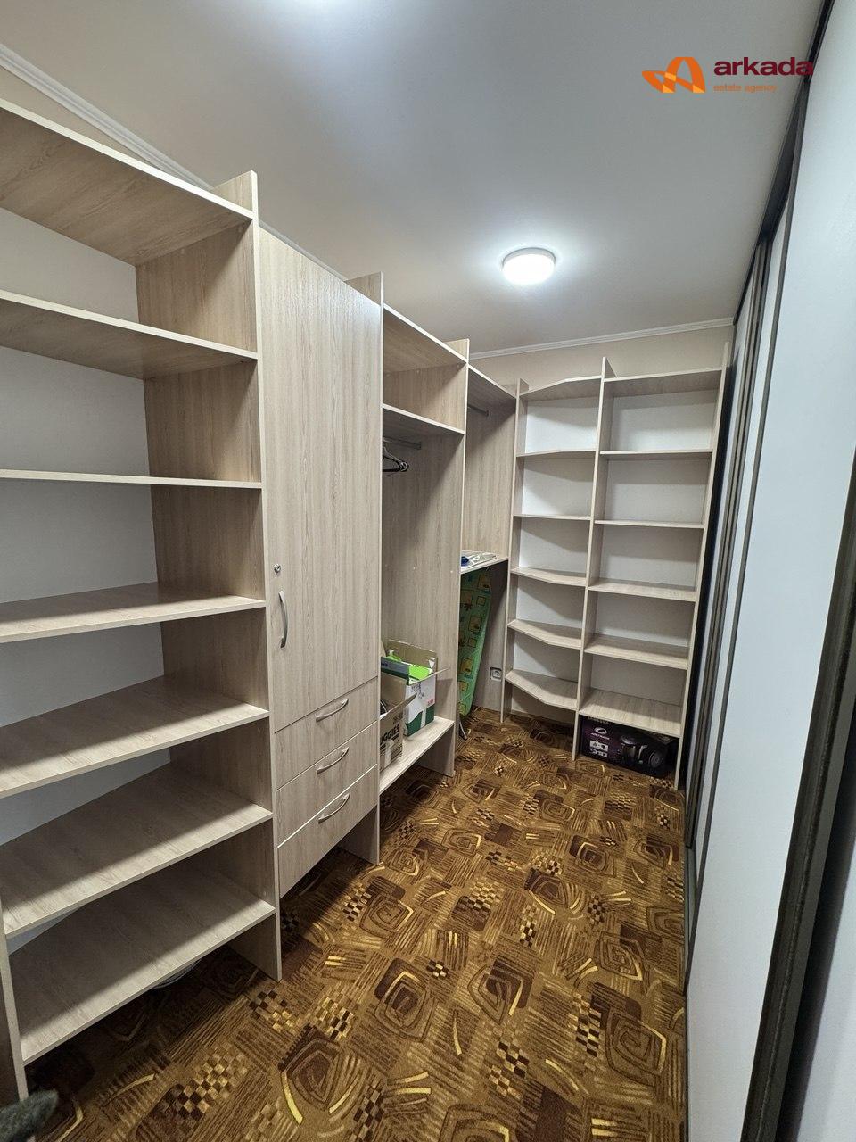 Продаж 2к квартири Центр Південний бульвар з ремонтом