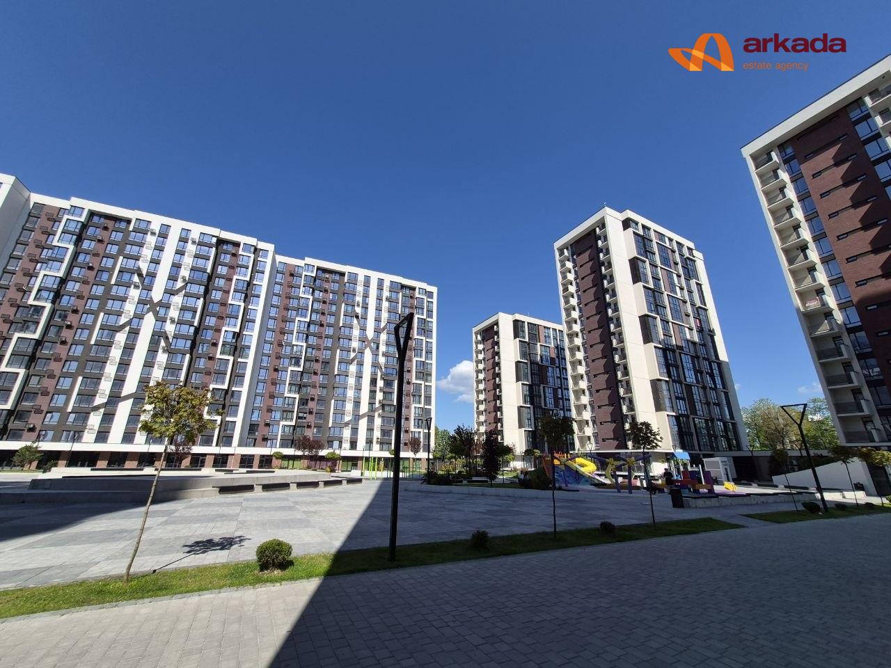 2 кім квартира з ремонтом в ЖК Манхетен