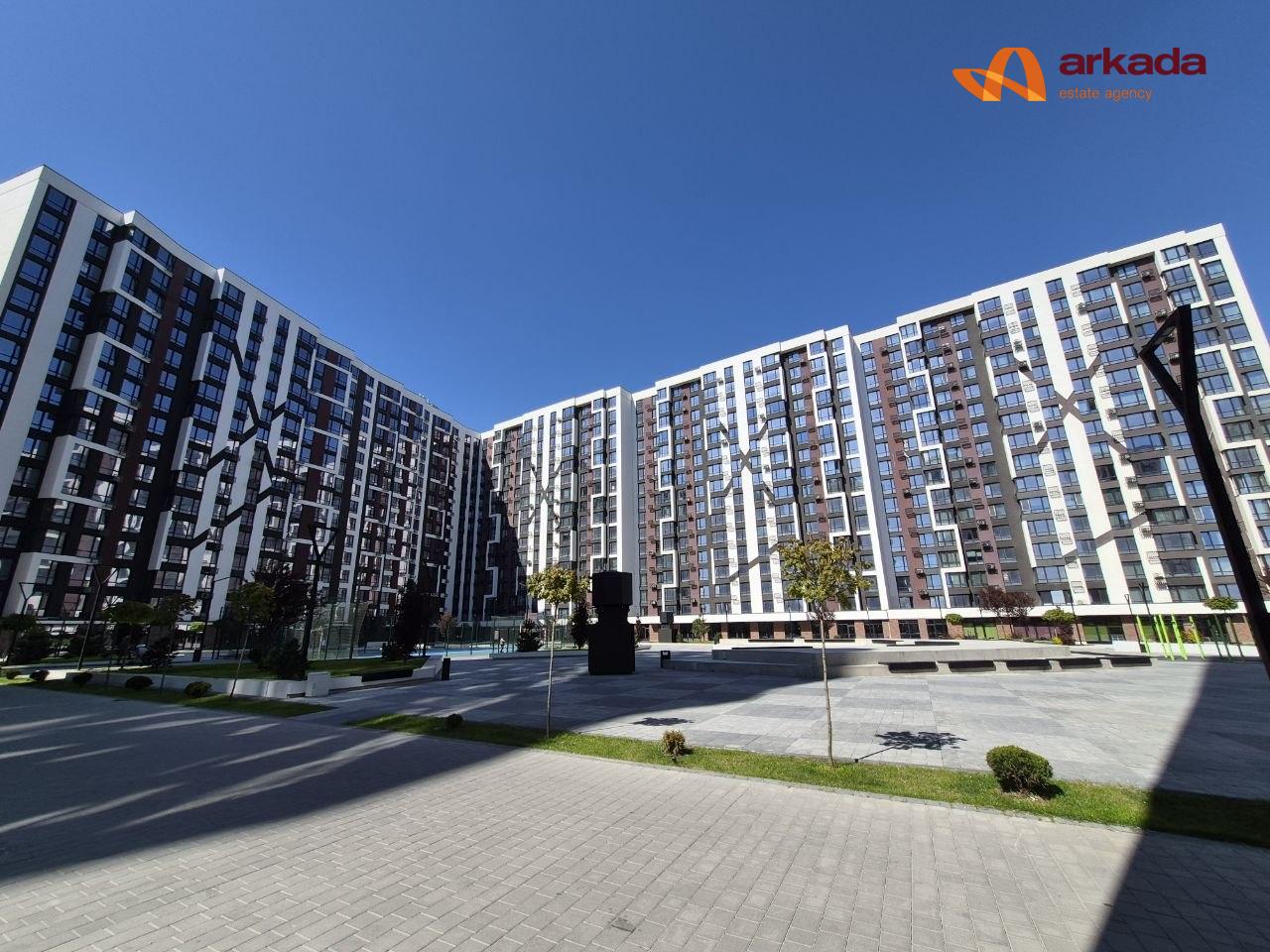 2 кім квартира з ремонтом в ЖК Манхетен