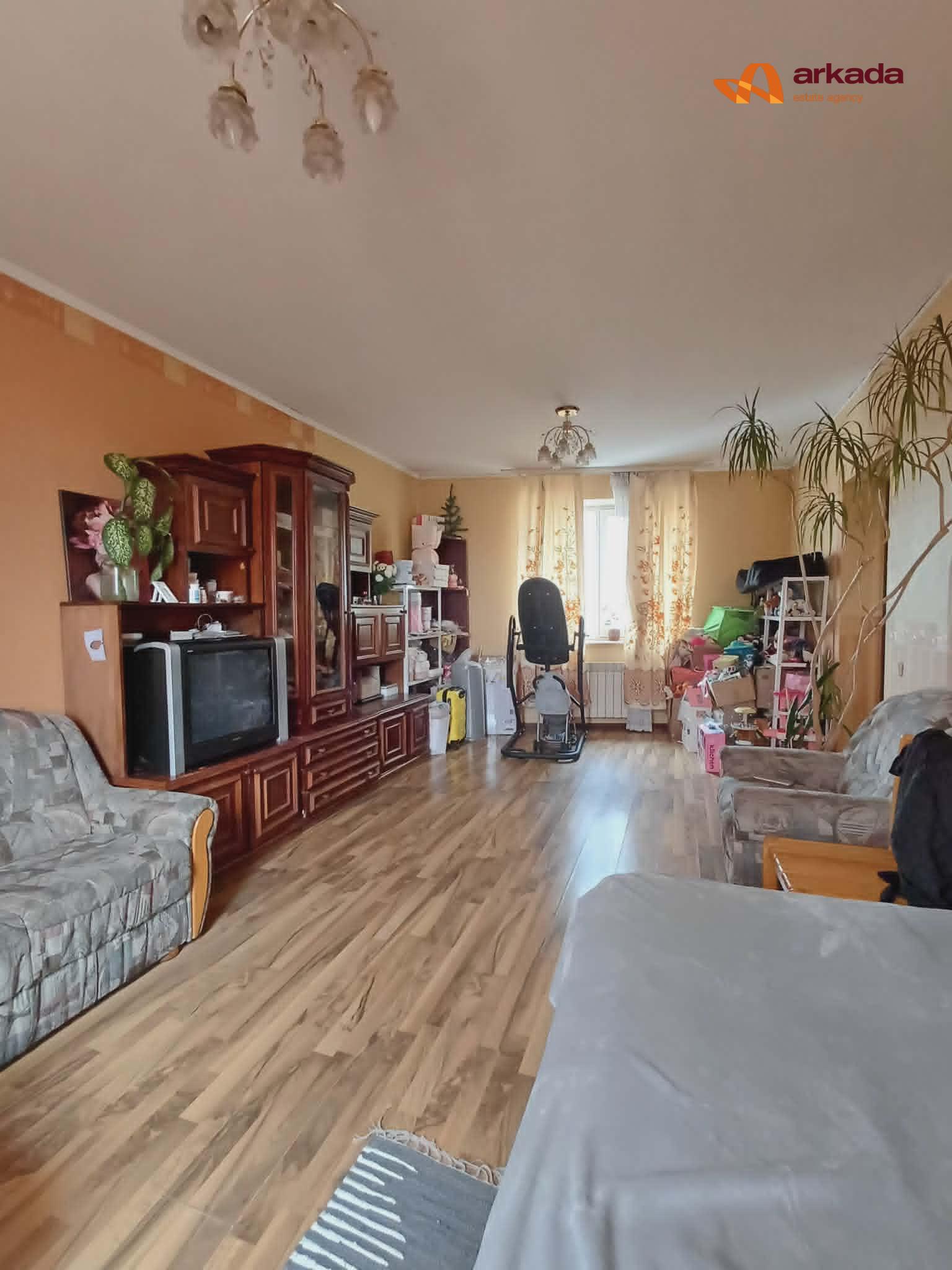 Продаж 2-кім квартира вул. Вовчинецька, 215
