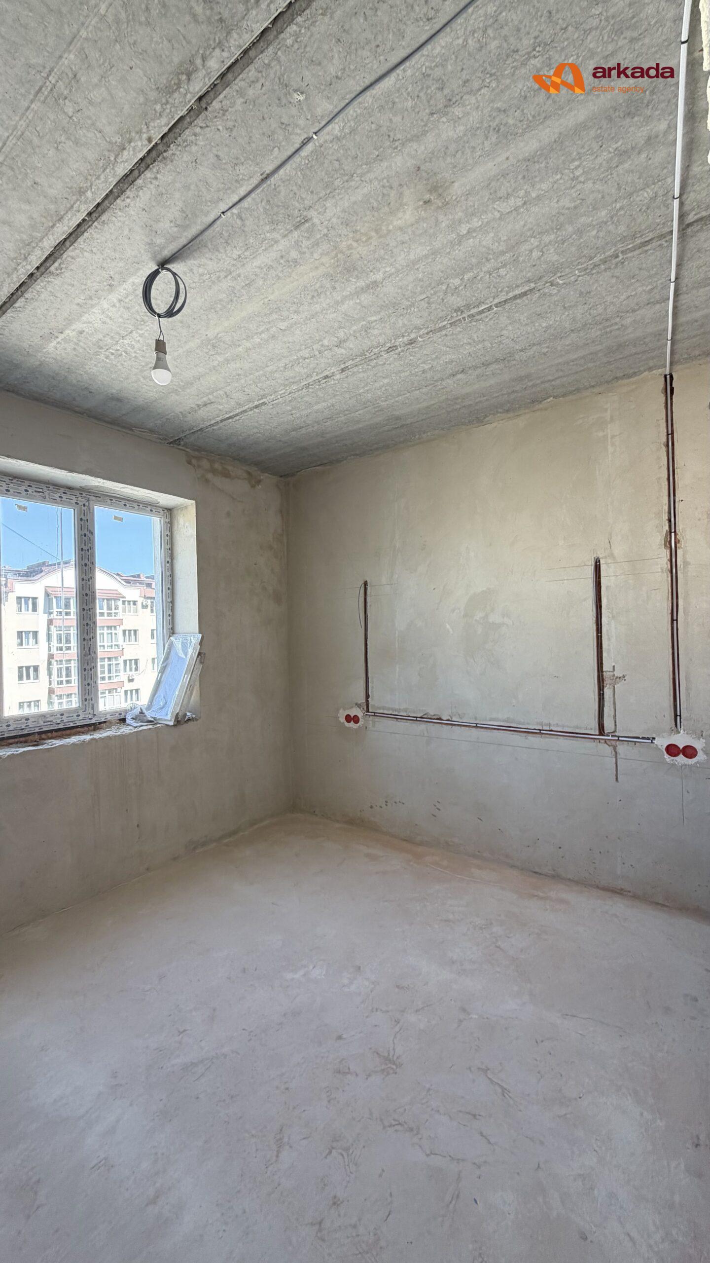 велика 1.5кім в центрі, з ремонтом та меблями