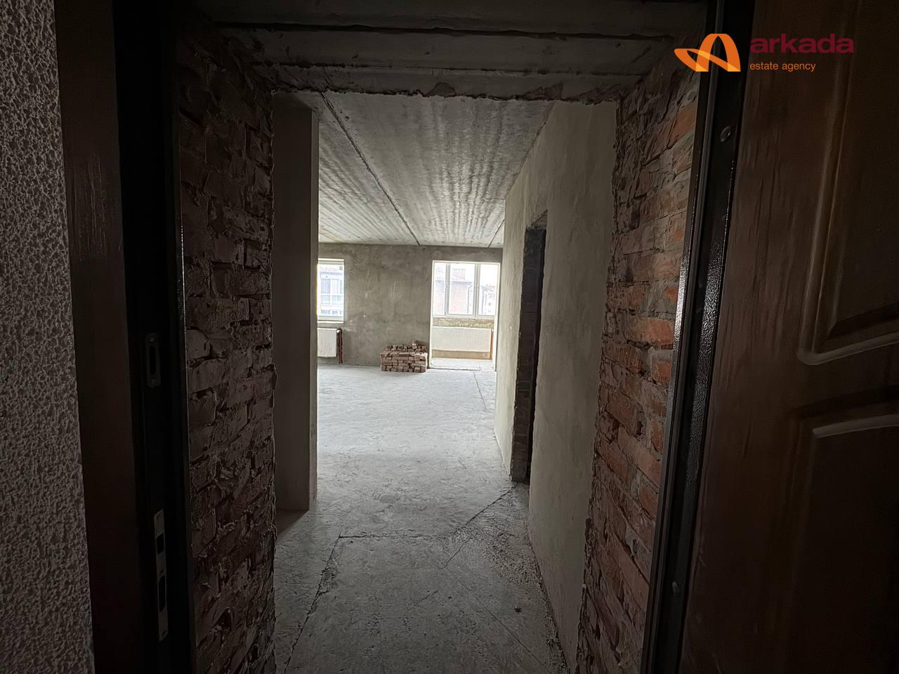 Продаж 2-кімнатної квартири по вул. Целевича 4 Б