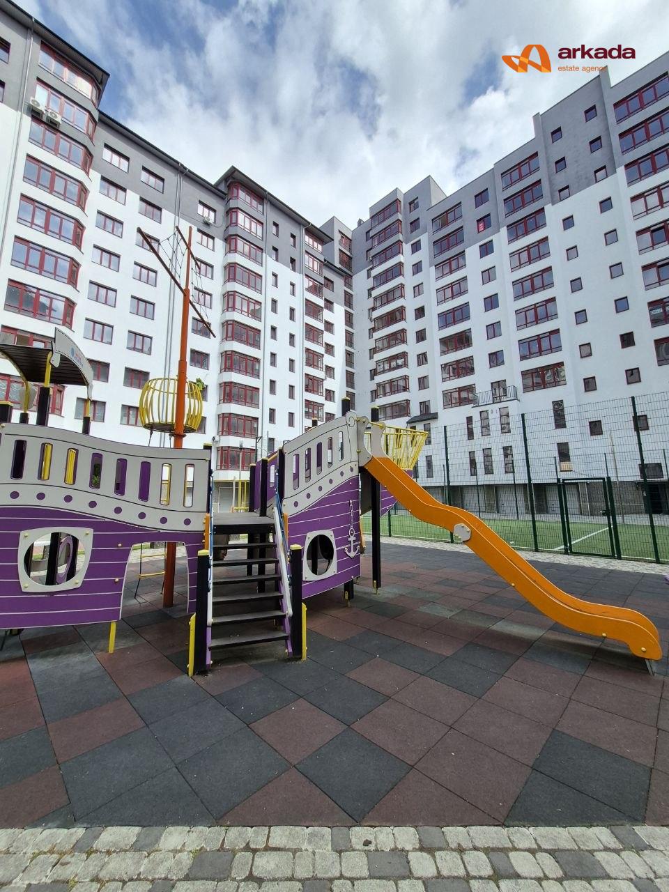 Продаж квартири з видом на річку в ЖК River park 2