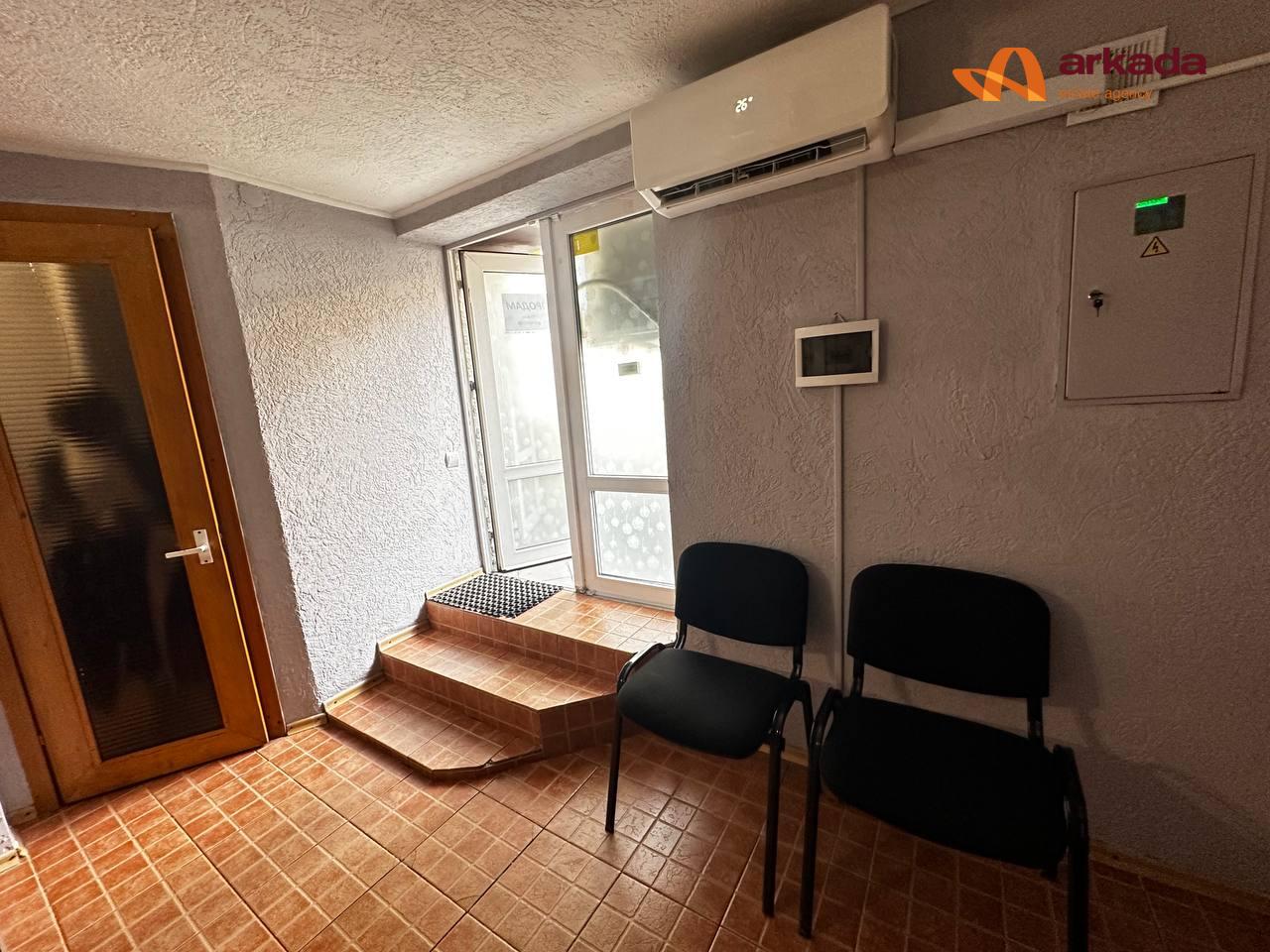 Продам комерційне приміщення в Центрі міста,для ведення свого бізнесу.