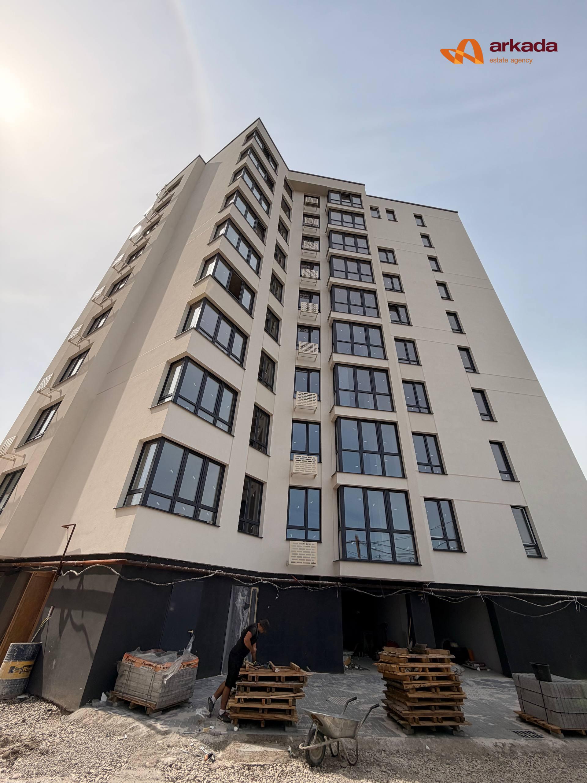 Продаю 1К на 5пов. в новобудові. Центральна частина міста. Газ.