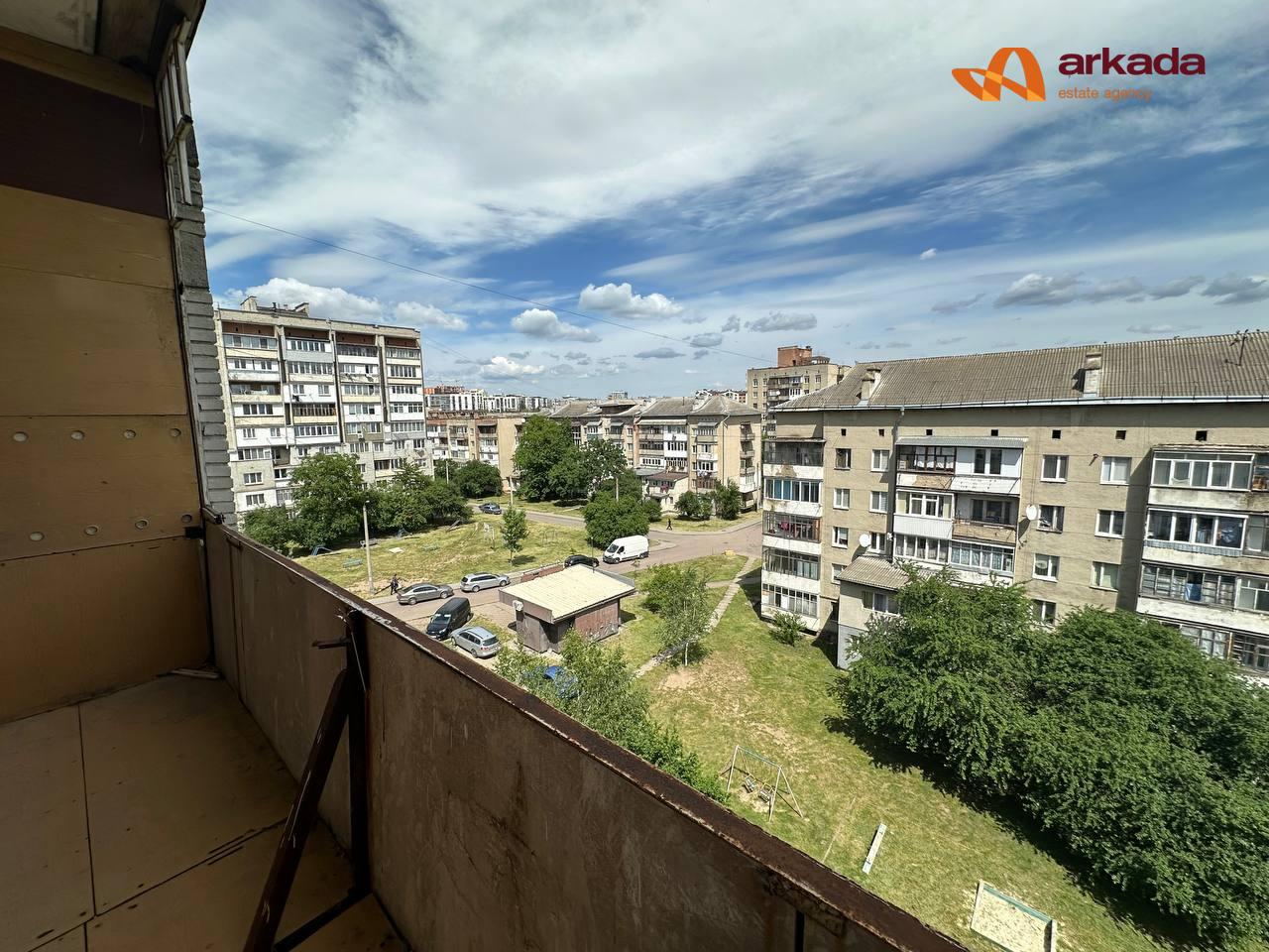 Вторинка 2к. вул. Довженка – Мазепи ТЦ Сільпо Комфі Бам