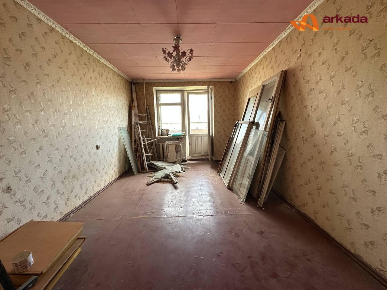 Вторинка 2к. вул. Довженка – Мазепи ТЦ Сільпо Комфі Бам