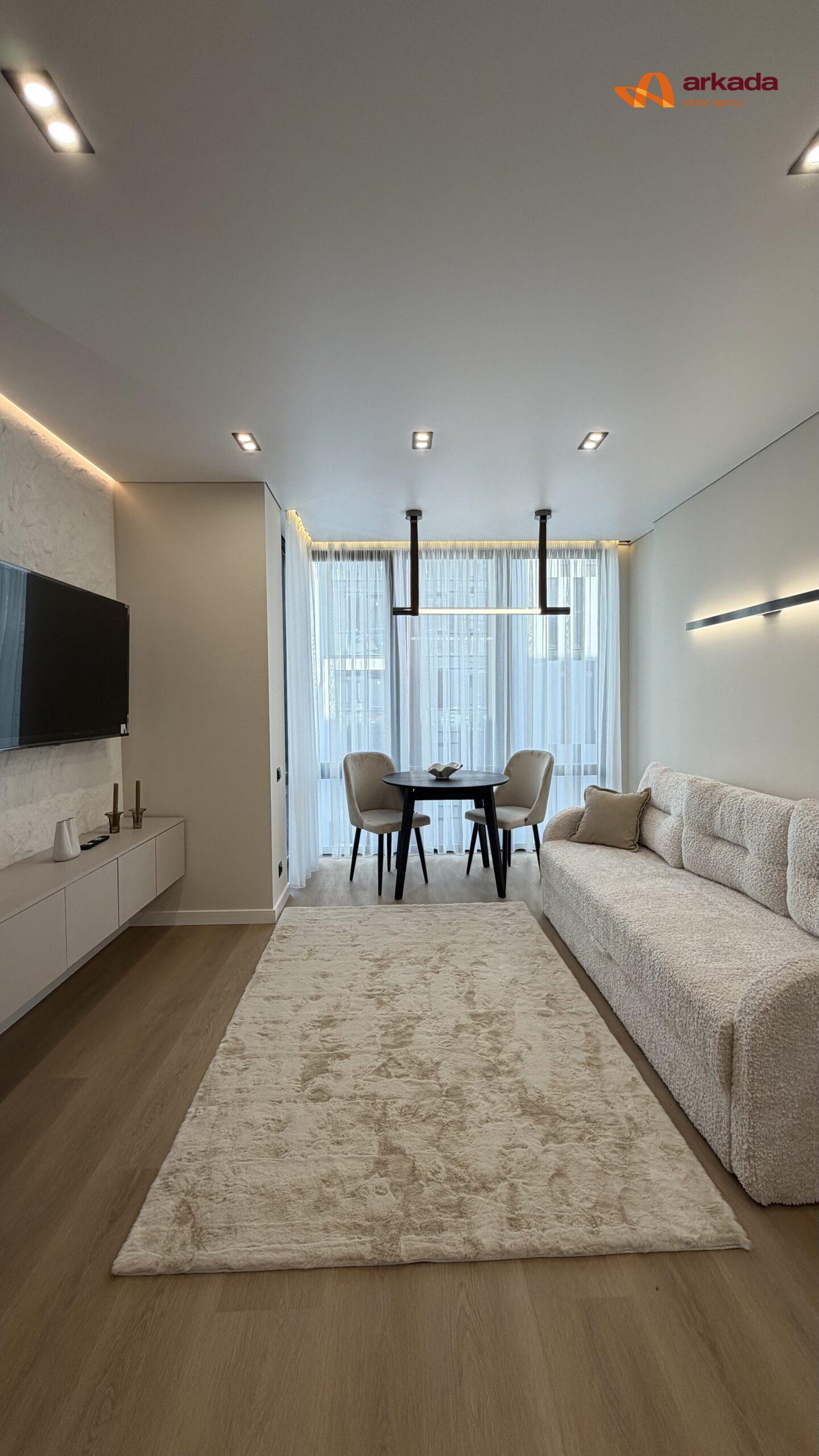1,5кім в жк біля озера, Manhattan, 6будинок