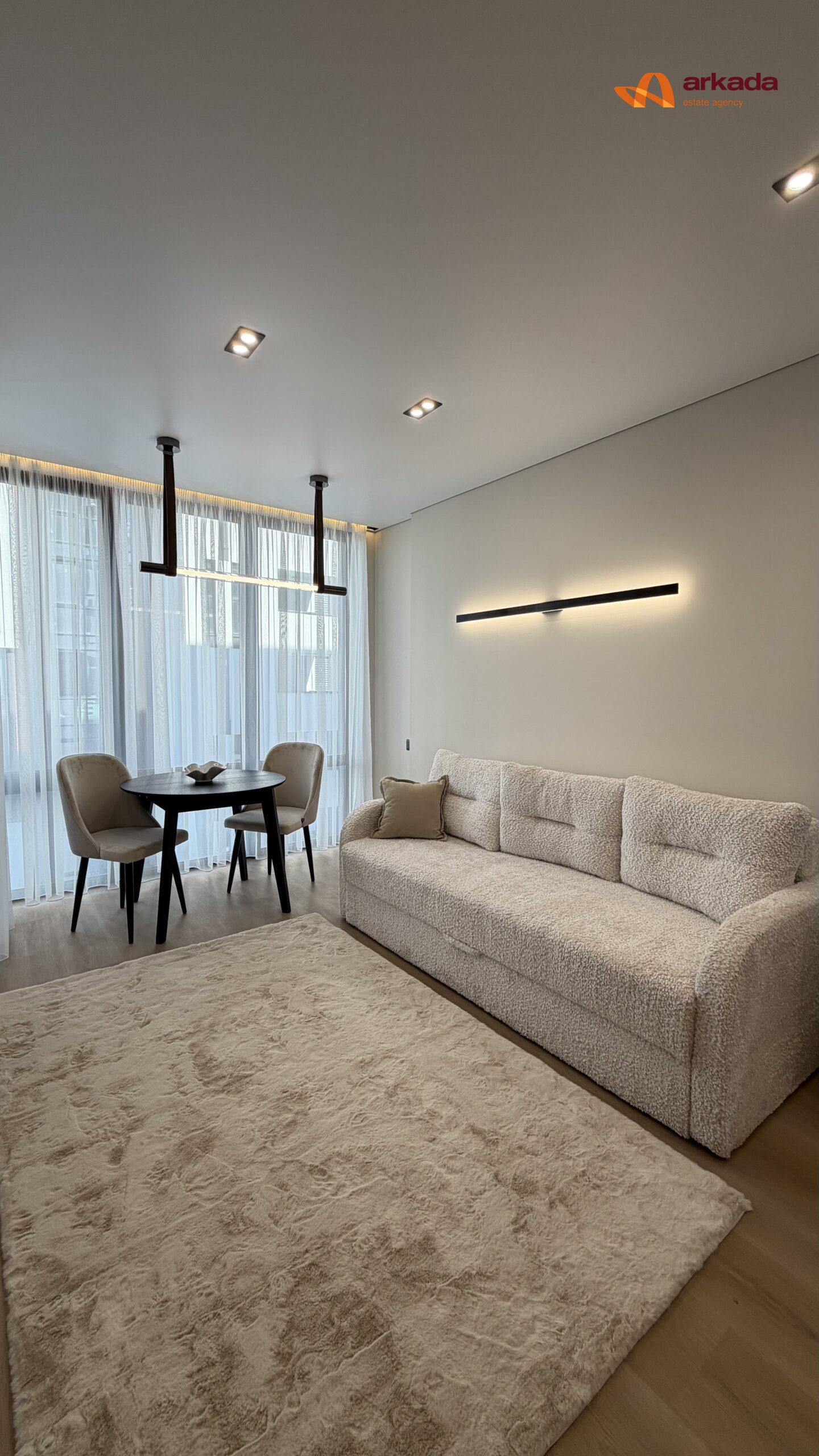 1,5кім в жк біля озера, Manhattan, 6будинок