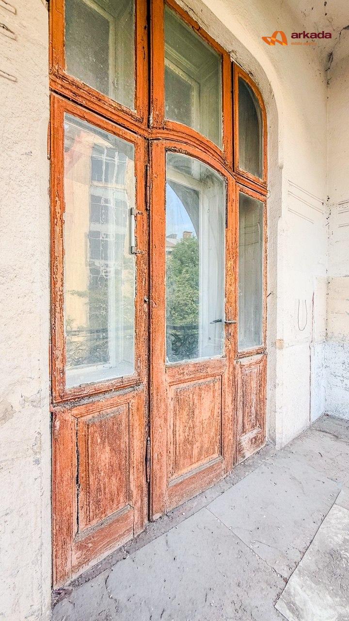 Подам квартиру в центрі міста в австрійському люксі з великим потенціалом