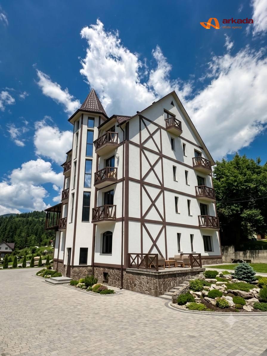 Продається новий готель в серці Буковелю, с.Поляниця
