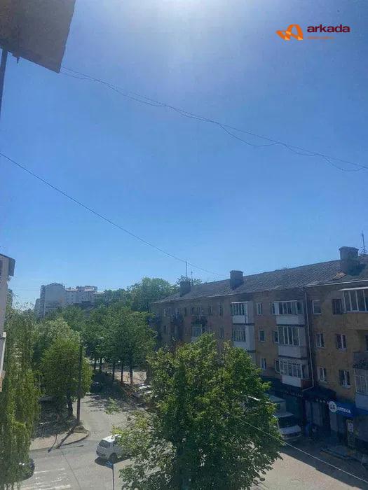 Продаю 4-к квартиру Бельведерська