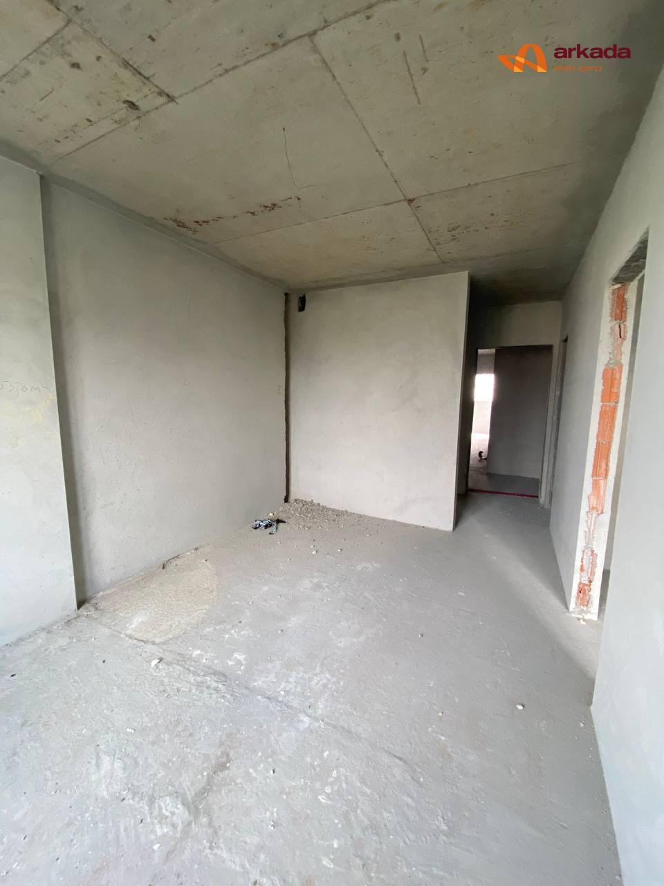 Продаю 1Кім. квартиру в новобудові, вул.Целевича.
