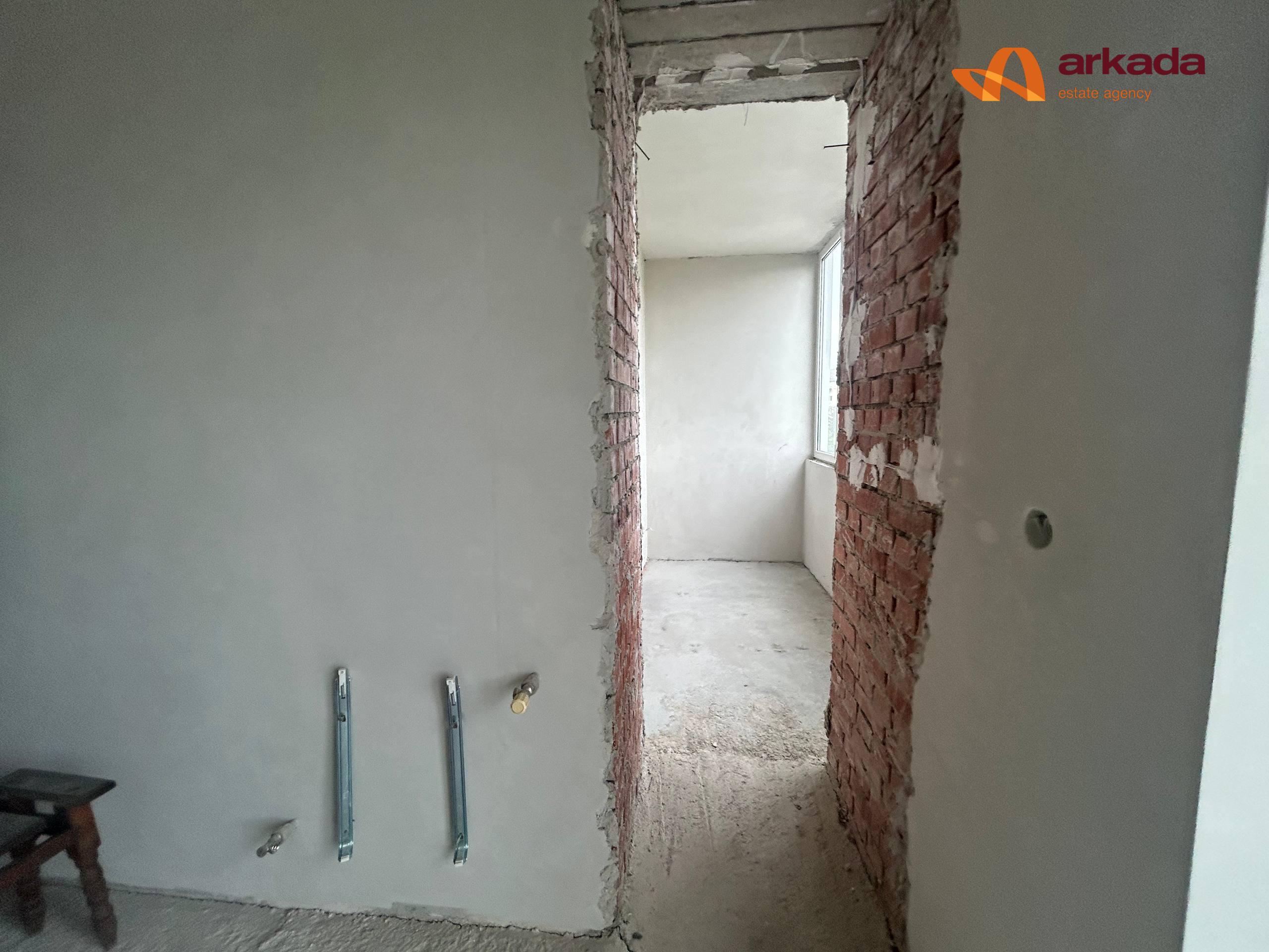Продаж 3-кім квартири по вул. Курінного Чорноти