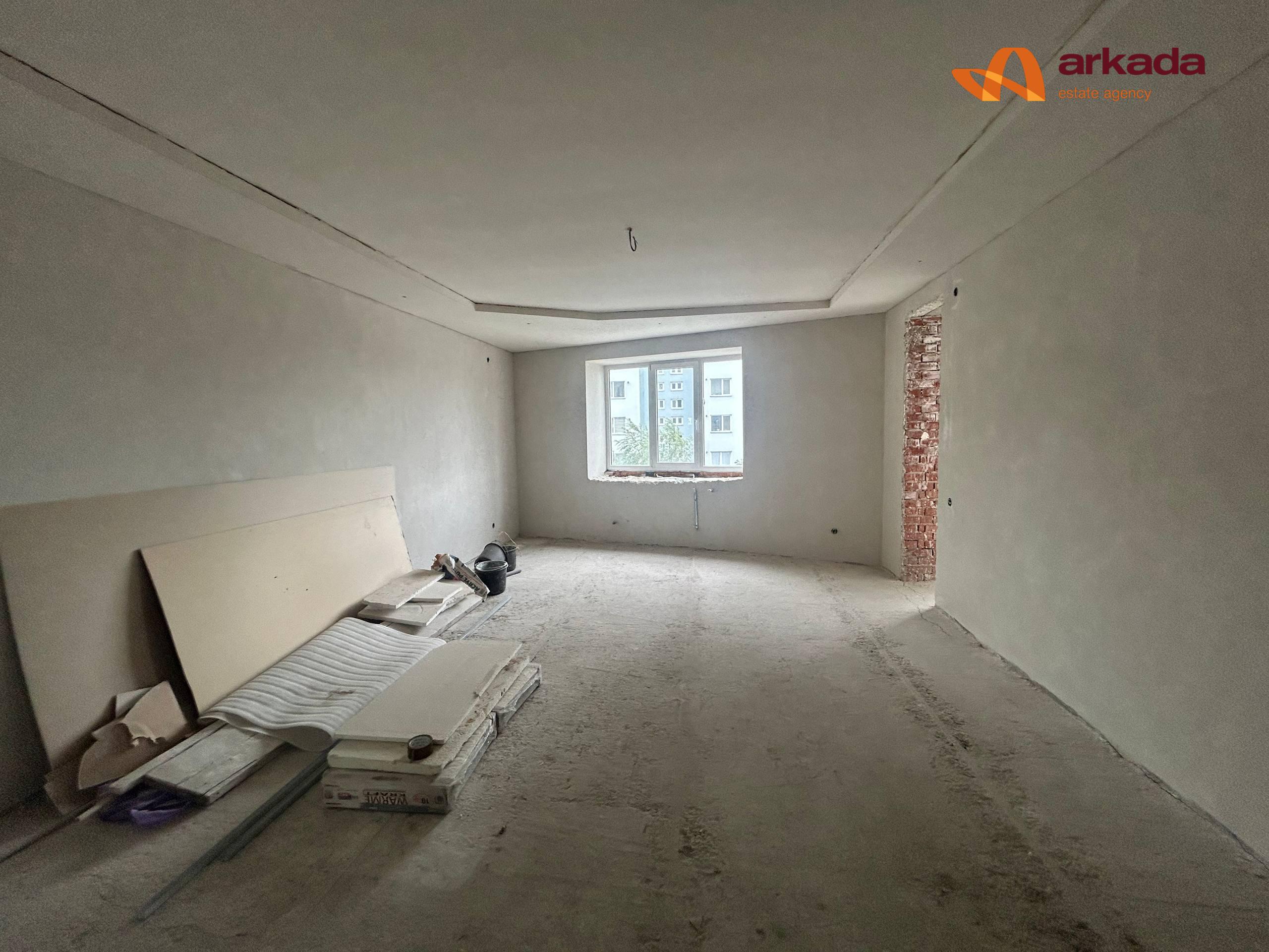 Продаж 3-кім квартири по вул. Курінного Чорноти
