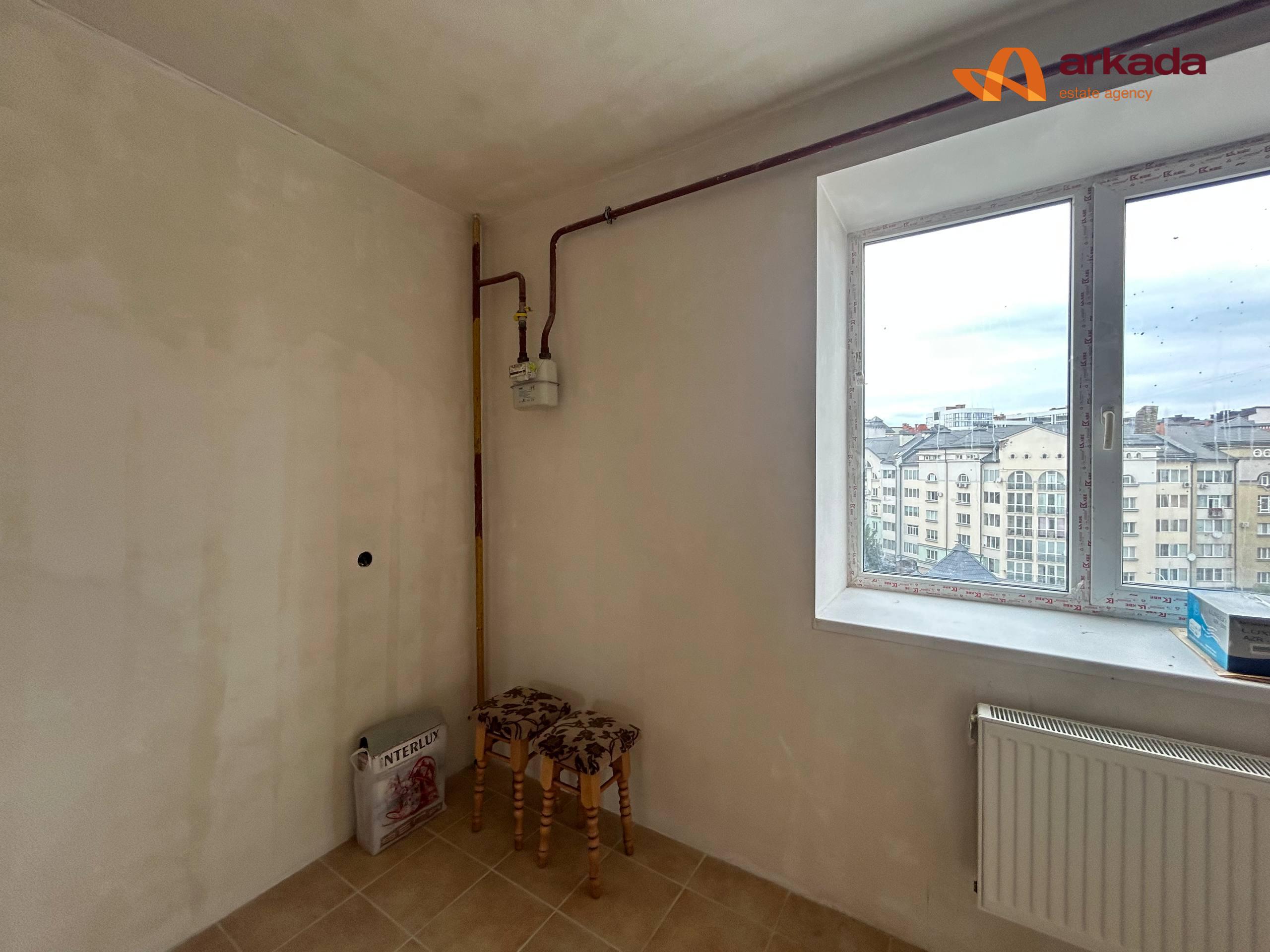 Продаж 3-кімнатної квартири по вул. Пилипа Орлика, Центр Івано-Франківська