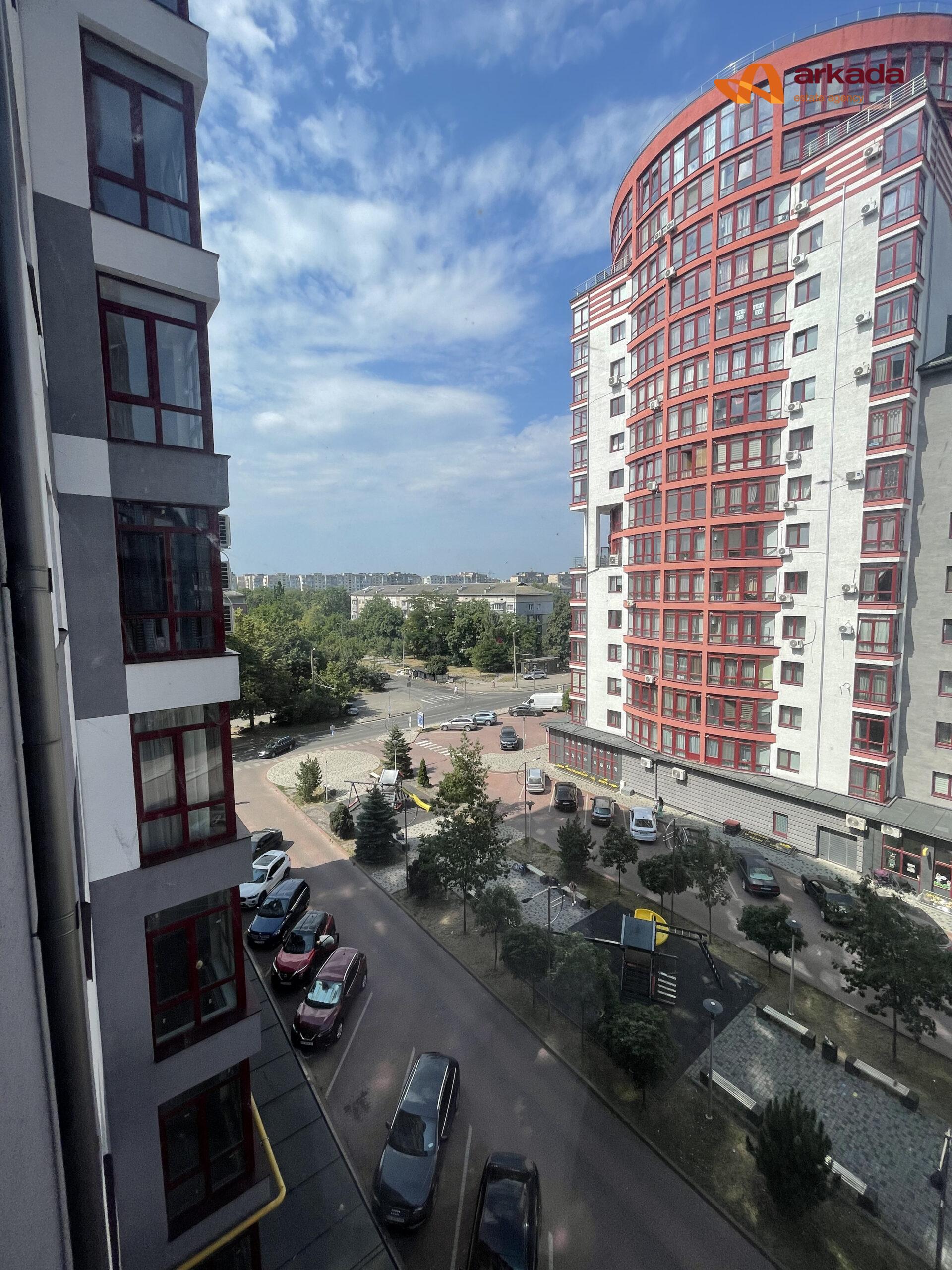 Продаж 2 кімнатної квартири готової до ремонту